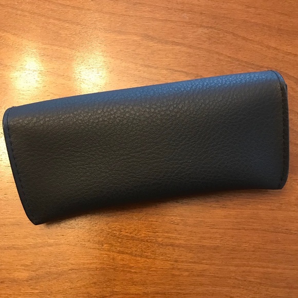 Ray-Ban Sunglasses Case ONLY ☀️ 🕶 - Picture 4 of 5